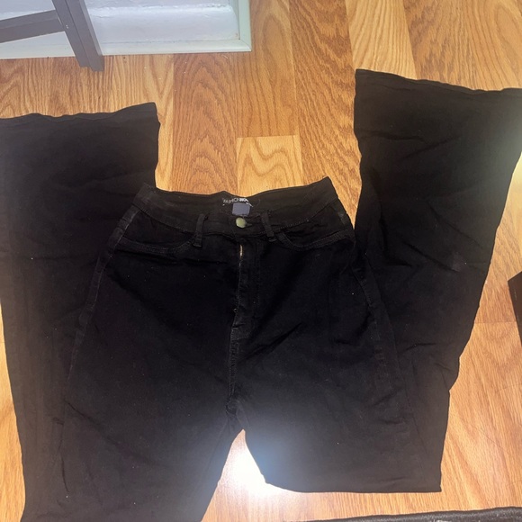 Women’s Fashion nova flare pants size 9 - Picture 3 of 4